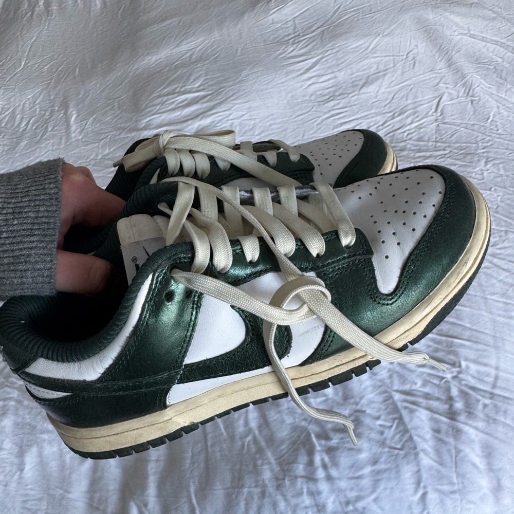 Nike Green and White Women's Sneakers
